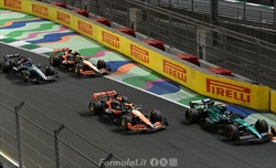 FIA, il nuovo regolamento ha fallito: l'involuzione dello spettacolo dal 2022 ad oggi - FIA, il nuovo regolamento ha fallito: l'involuzione dello spettacolo dal 2022 ad oggi
