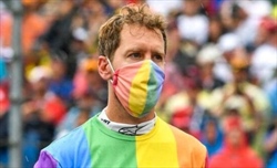 FIA, la F1 è cambiata: «Lauda e Prost volevano solo correre, ora Vettel ha una bici arcobaleno»