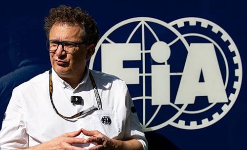 FIA soddisfatta del 2026 ma Tombazis guarda avanti: «Nel 2030 toglieremo altri 80 kg»