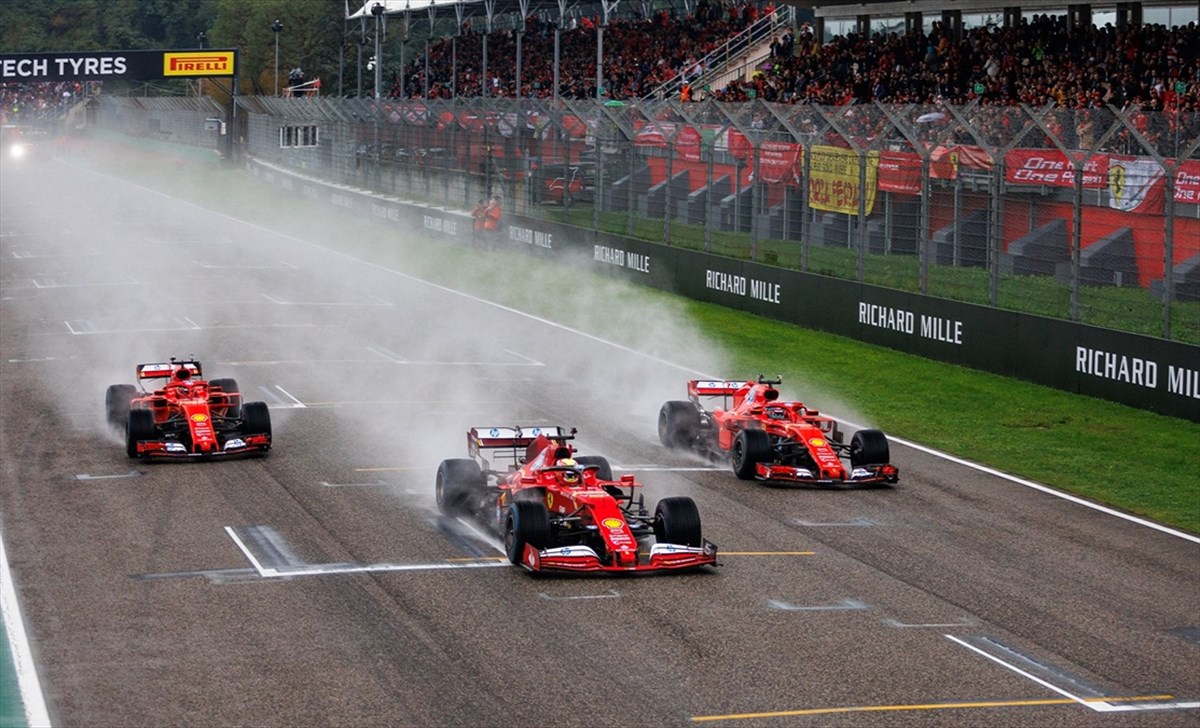Finali Mondiali Ferrari: il programma ufficiale, biglietti e come seguire l'evento Finali Mondiali Ferrari: il programma ufficiale, biglietti e come seguire l'evento