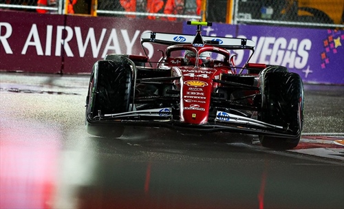 Fioccano multe dopo il venerdì di Las Vegas: le decisioni su Ferrari e Alpine