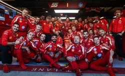 Formula 1, la Ferrari ringrazia il team: «Senza di voi non sarebbe stato possibile» - Formula 1, la Ferrari ringrazia il team: «Senza di voi non sarebbe stato possibile»