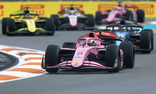 Formula 1, svolta per le categorie propedeutiche: F2 e F3 si rifanno il look - Formula 1, svolta per le categorie propedeutiche: F2 e F3 si rifanno il look