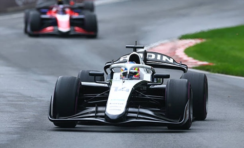 Formula 2 - Canada, Feature Race: Vince Stenshorne, Minì terzo allunga in classifica