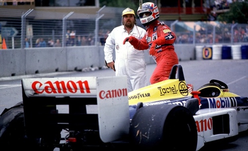 «Forse è stato duro, ma ha ragione»: Mansell difende Verstappen e attacca la F1 - «Forse è stato duro, ma ha ragione»: Mansell difende Verstappen e attacca la F1