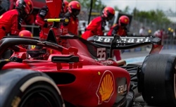 FOTO - Ferrari, ma cosa combini? La clamorosa gaffe che in pochi hanno notato - FOTO - Ferrari, ma cosa combini? La clamorosa gaffe che in pochi hanno notato