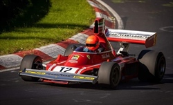 FOTO - La Ferrari 312 B3 di Lauda torna al Nordschleife con al volante un pilota speciale - FOTO - La Ferrari 312 B3 di Lauda torna al Nordschleife con al volante un pilota speciale