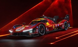 FOTO - La Ferrari presenta la nuova 499P: uno sguardo al futuro ricordando il passato