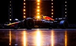FOTO - La Red Bull svela la RB21 di Verstappen e Lawson - FOTO - La Red Bull svela la nuova RB21