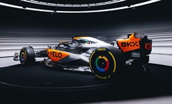 FOTO - McLaren presenta la nuova livrea per il GP di Gran Bretagna