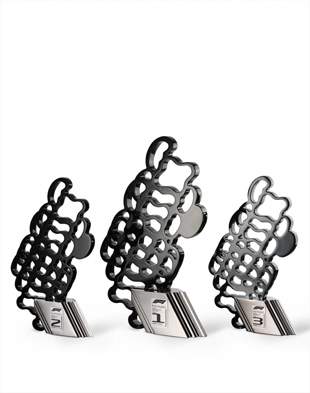 FOTO - Pirelli svela ''VROOOM'': ecco il trofeo del GP d''Italia 2024