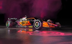 FOTO - Progetto 'Future Mode', livrea cyberpunk per la McLaren a Singapore e in Giappone - FOTO - Progetto 'Future Mode', livrea cyberpunk per la McLaren a Singapore e in Giappone