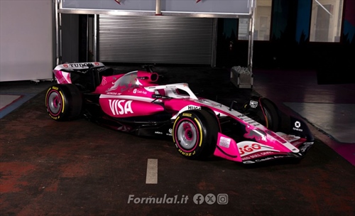 FOTO - Racing Bulls, svelata la livrea speciale per il GP di Miami - FOTO - Racing Bulls, svelata la livrea speciale per il GP di Miami