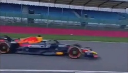 FOTO e VIDEO - Red Bull, shakedown segreto a Silverstone? - FOTO - Red Bull 