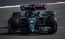 FOTO - Test Bahrain, vetture in pista: ecco le prime immagini del 2023 di F1 - FOTO - Test Bahrain, le vetture sono in pista: le prime immagini del 2023 di F1