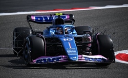 FOTO - Test Bahrain, vetture in pista: ecco le prime immagini del 2023 di F1 - FOTO - Test Bahrain, le vetture sono in pista: le prime immagini del 2023 di F1