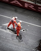 FOTO - UFFICIALE - FIA: «Problema causato da un tombino». Tecnici già a lavoro - FOTO - UFFICIALE - FIA: «Problema causato da un tombino». Tecnici già a lavoro