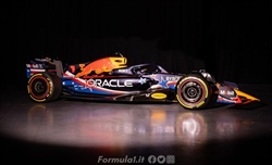 FOTO - UFFICIALE - Red Bull, presentata la livrea speciale per il GP degli Stati Uniti - FOTO - UFFICIALE - Red Bull, presentata la livrea speciale per il GP degli Stati Uniti