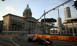 FP1 Singapore, Horner: «E' molto tirata con le Ferrari, per vincere bisogna essere perfetti» - FP1 Singapore, Horner: «E' molto tirata con le Ferrari, per vincere bisogna essere perfetti»
