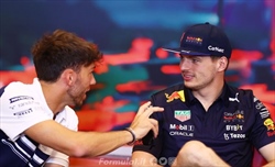 Gasly: «Il rinnovo di Perez non mi ha sorpreso. So cosa pretende la Red Bull dal secondo pilota» - Gasly: «Il rinnovo di Perez non mi ha sorpreso. So cosa pretende la Red Bull dal secondo pilota»