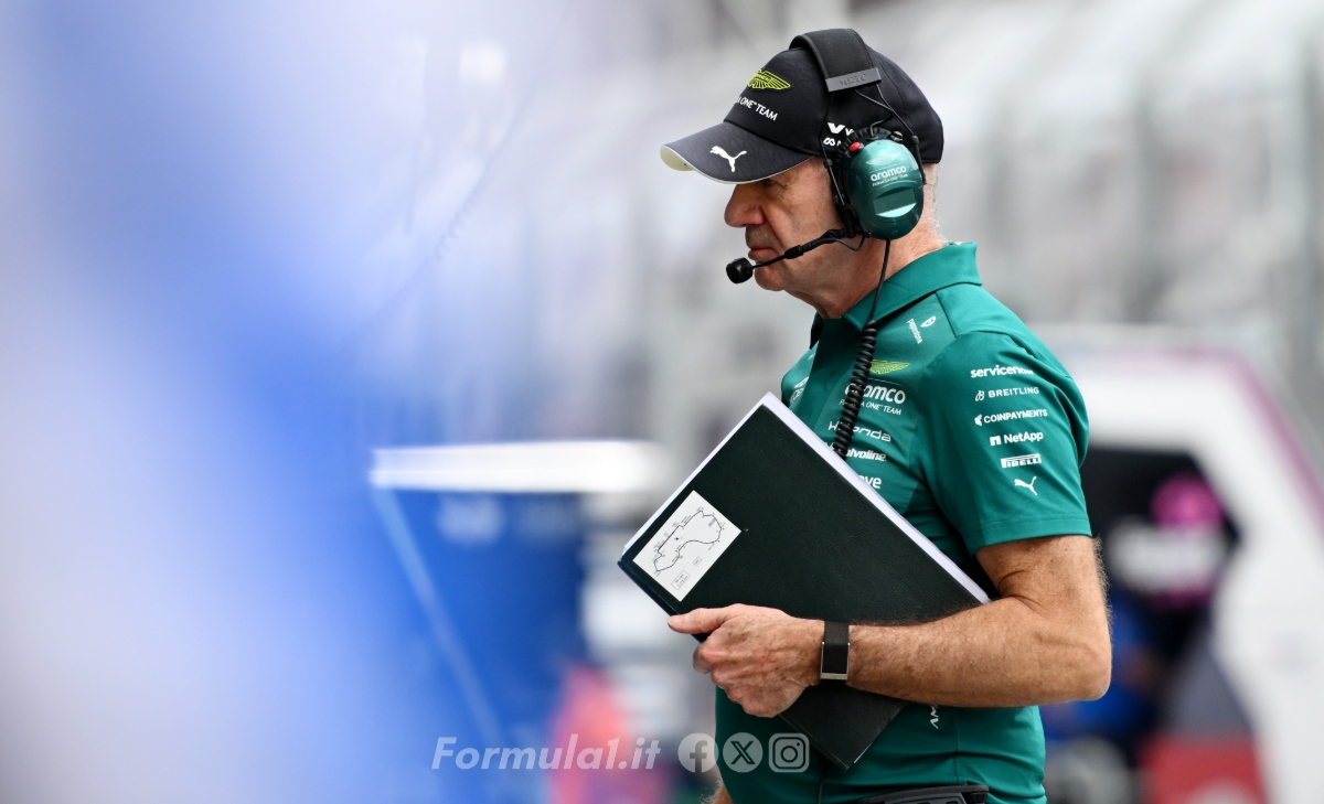 Giallo Aston Martin - Tutto falso, Newey resta al suo posto: la smentita di Maher