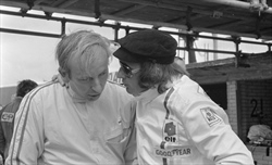 Gli DEI del volante - John Surtees, campione ovunque - Gli DEI del volante - John Surtees, campione ovunque