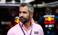 Glock: «Ferrari è l'assoluta delusione della stagione. Ora tocca a Vasseur» - Glock su Ferrari: «È l'assoluta delusione della stagione e Leclerc non vincerà il titolo»