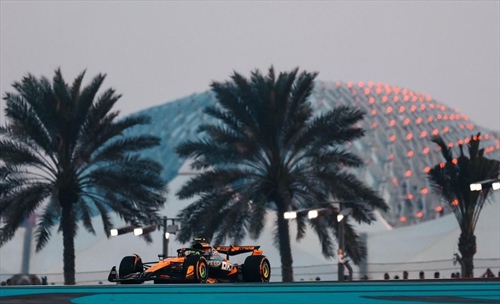 GP Abu Dhabi - FP2: Norris al comando, segue Verstappen. Ottavo Leclerc