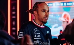 GP Abu Dhabi - Hamilton duro: «Il mio problema? La macchina» - GP Abu Dhabi - Hamilton duro: «Il mio problema? La macchina»