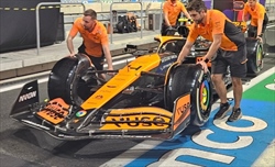 GP Arabia Saudita: immagini dal circuito - Vetture pronte per la display car procedure - GP Arabia Saudita: prime immagini dal circuito