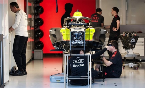 GP Australia 2026 - Analisi tecnica e prime immagini dalla pitlane - GP Australia 2026 - Analisi tecnica e prime immagini dalla pitlane: Audi