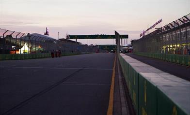 Gp Australia, Hamilton davanti nelle libere, Ferrari 4/a e 5/a - Gp Australia, Hamilton davanti nelle libere, Ferrari 4/a e 5/a