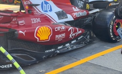 GP Australia - Immagini dal circuito: ecco Ferrari, McLaren, Red Bull e Mercedes - GP Australia - Immagini dal circuito, confronto setup: Ferrari con più carico