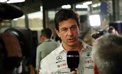 GP Australia - Wolff: «Voglio solo tirarmi un pugno»