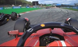 GP Austria - Clamoroso: la Ferrari di Sainz in fiamme, Safety Car in pista