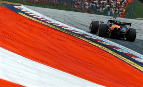 GP Austria, FP3: La McLaren guida il gruppo, Verstappen e Leclerc in agguato