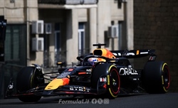 GP Azerbaijan - FP1: Verstappen davanti a tutti, Leclerc a muro