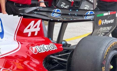 GP Bahrain - Analisi tecnica e immagini dalla pitlane: tutte le novità Mercedes - GP Bahrain - Analisi tecnica e immagini dalla pitlane: la Ferrari a Sepang 