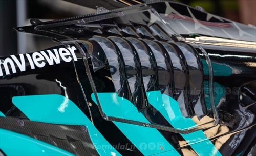 GP Bahrain - Analisi tecnica e immagini dalla pitlane: tutte le novità Mercedes - GP Bahrain - Analisi tecnica e immagini dalla pitlane: prime novità tecniche a Sepang