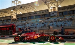 GP Bahrain - FP3: Sainz chiude davanti a tutti, Verstappen e Perez ancora in difficoltà