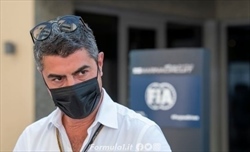 GP Bahrain, la FIA nomina il primo direttore di gara che sostituirà Masi nella stagione 2022 - GP Bahrain, la FIA nomina il primo direttore di gara che sostituirà Masi nella stagione 2022
