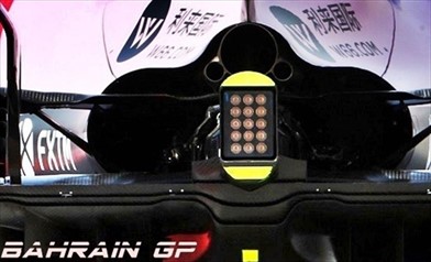 Gp Bahrain: la Force India apre il cofano motore - Gp Bahrain: la Force India apre il cofano motore