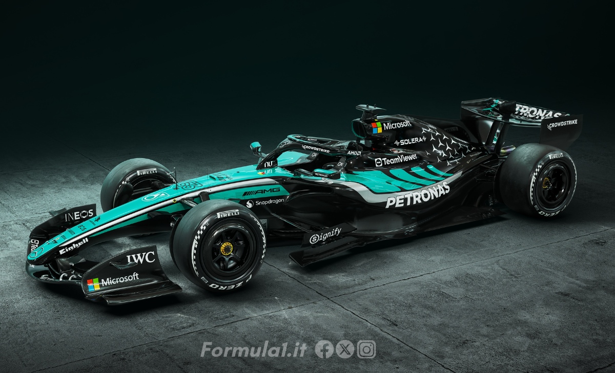 GP Bahrain - La Mercedes celebra Petronas con una livrea speciale in Malesia