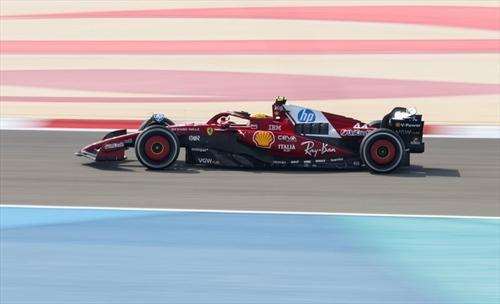 GP Bahrain - PL1: Tra rookie all'azione e problemi di grip; out Antonelli  - GP Bahrain - PL1: Tra rookie all'azione e difficoltà col grip; problemi per Antonelli 