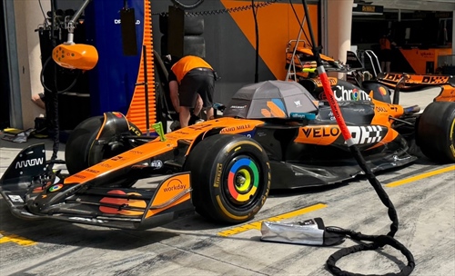 GP Bahrain - Prime immagini dal circuito: le scuderie temono il caldo - GP Bahrain - Prime immagini dal circuito: le scuderie temono il caldo