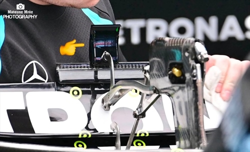 GP Ungheria - Analisi tecnica e immagini dalla pitlane: ecco la AMR26 Evo e le novità Ferrari - GP Belgio - Analisi tecnica e immagini dalla pitlane: Mercedes