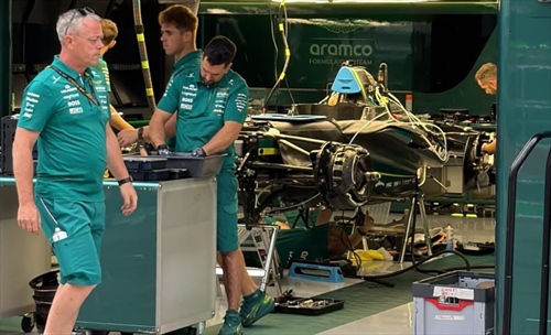 GP Ungheria - Analisi tecnica e immagini dalla pitlane: ecco la AMR26 Evo e le novità Ferrari - GP Belgio - Analisi tecnica e immagini dalla pitlane: Aston Martin AMR26 Evo