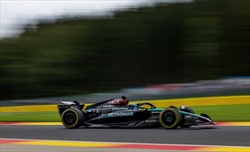 GP Belgio - Clamorosa vittoria di Russell con doppietta Mercedes. Terzo Piastri