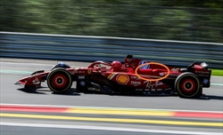 GP Belgio - Ferrari controcorrente rispetto ai top team, sfoghi piccoli e cofano asimmetrico - GP Belgio - Ferrari controcorrente rispetto ai top team, sfoghi piccoli e cofano asimmetrico