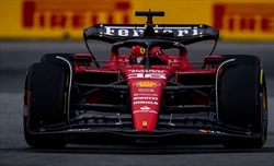 GP Canada - Lavori in corso in griglia di partenza sulla monoposto di Charles 